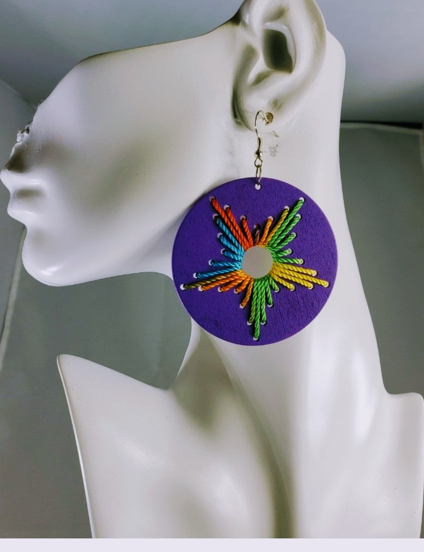 Wood thread design round colorful earrings