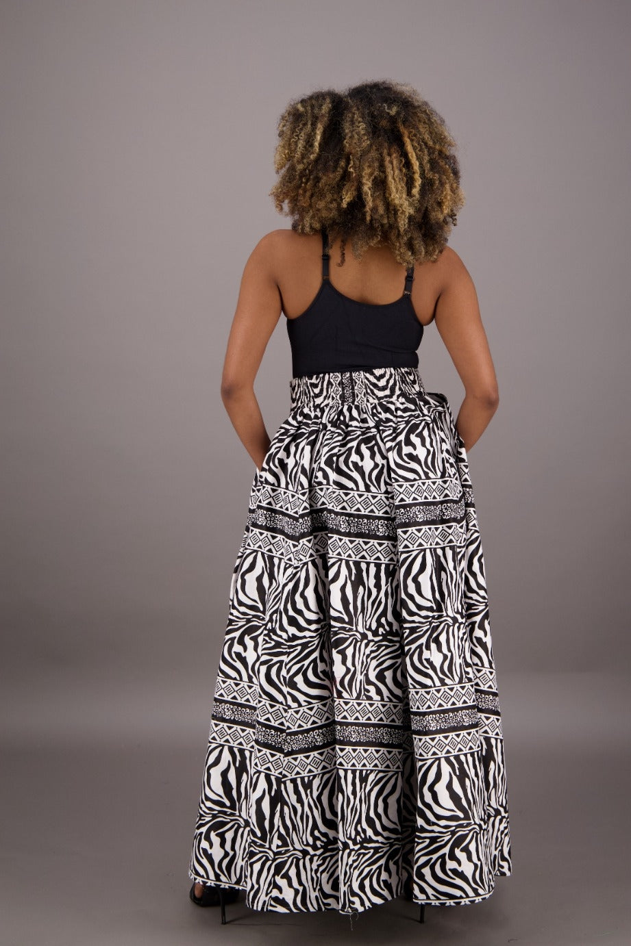Elastic waist detail of dashiki cotton skirt-back side 