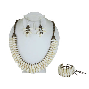 Asante handmade cowrie shell necklace set