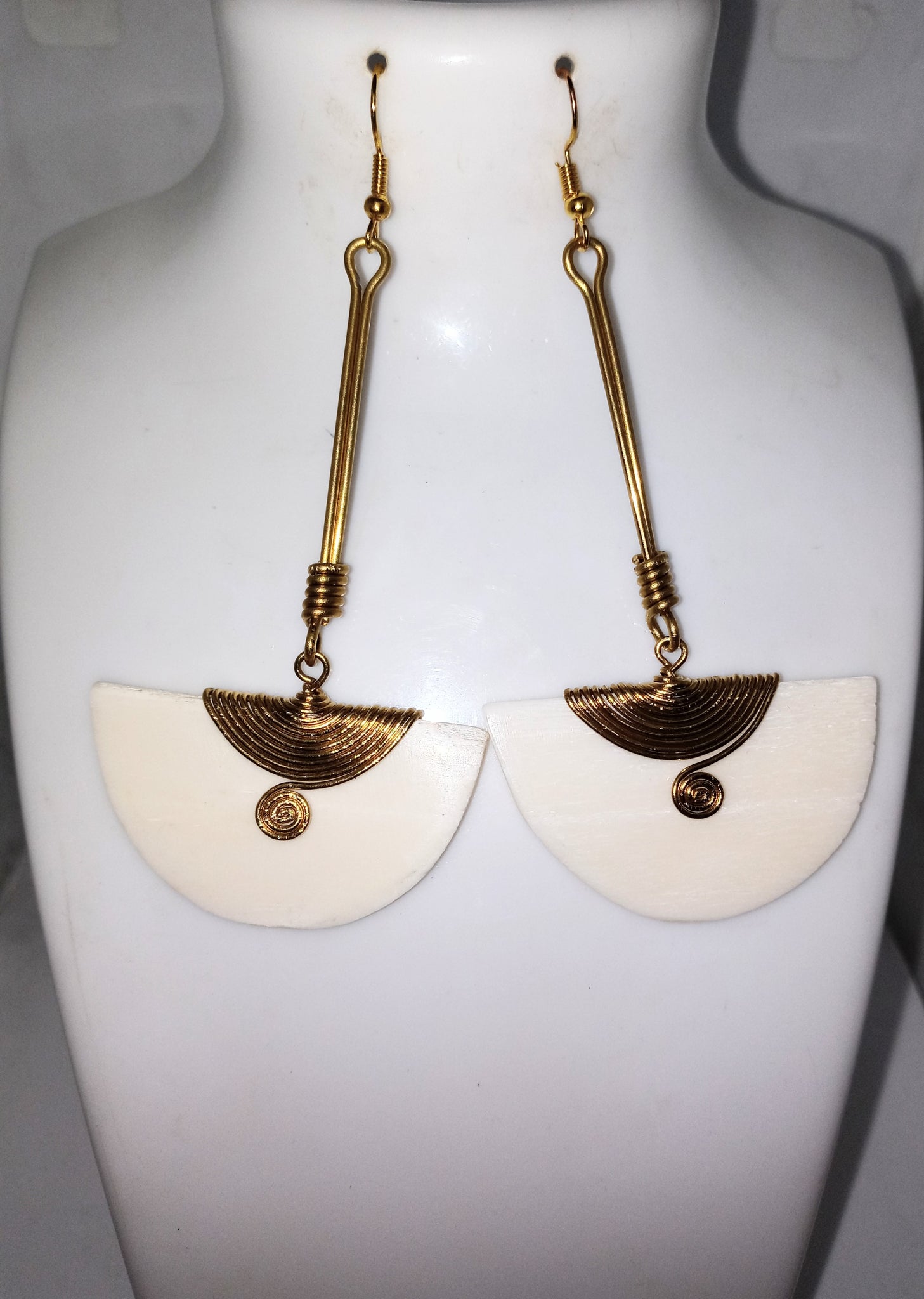 Ashanti dangle hook earrings