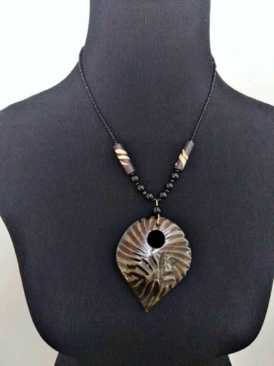 African-Kenya Handmade Maasai Polished Pendant Necklace stripped
